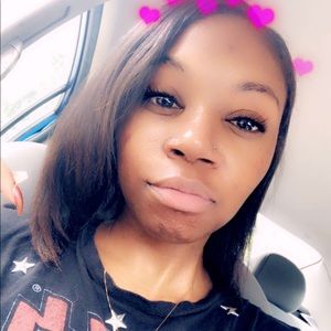 Meet your Posher, Iyahna